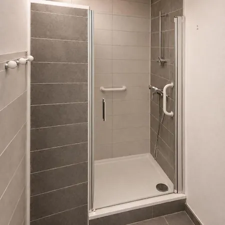 Grand Duplex 120m2 8 Voyageurs Groupes & Famille טרבה